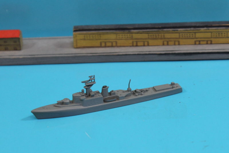 Frigate "Restigouche"  (1 p.) GB 1959 from Wiking